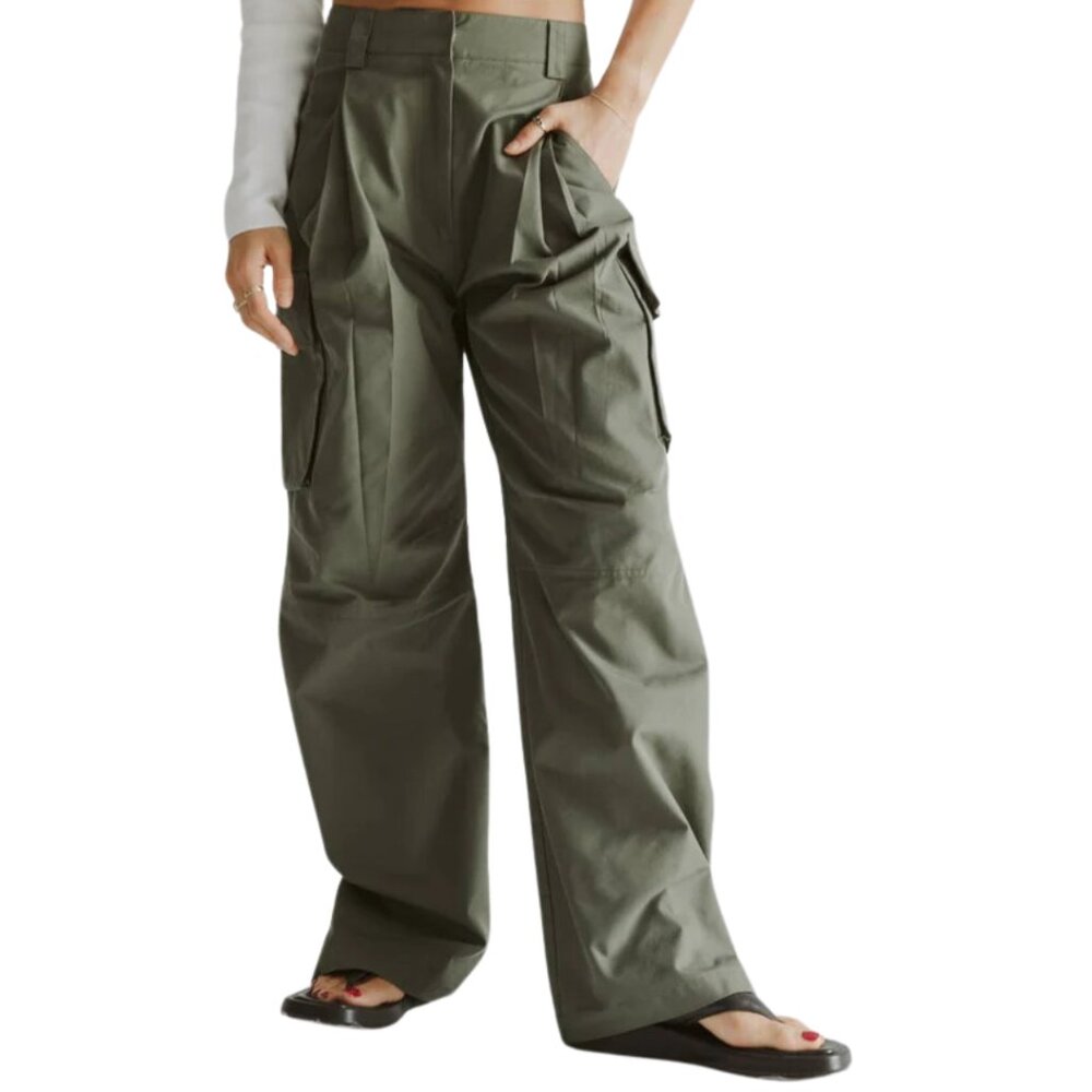 NWT. Cargo Pant in Charcoal.